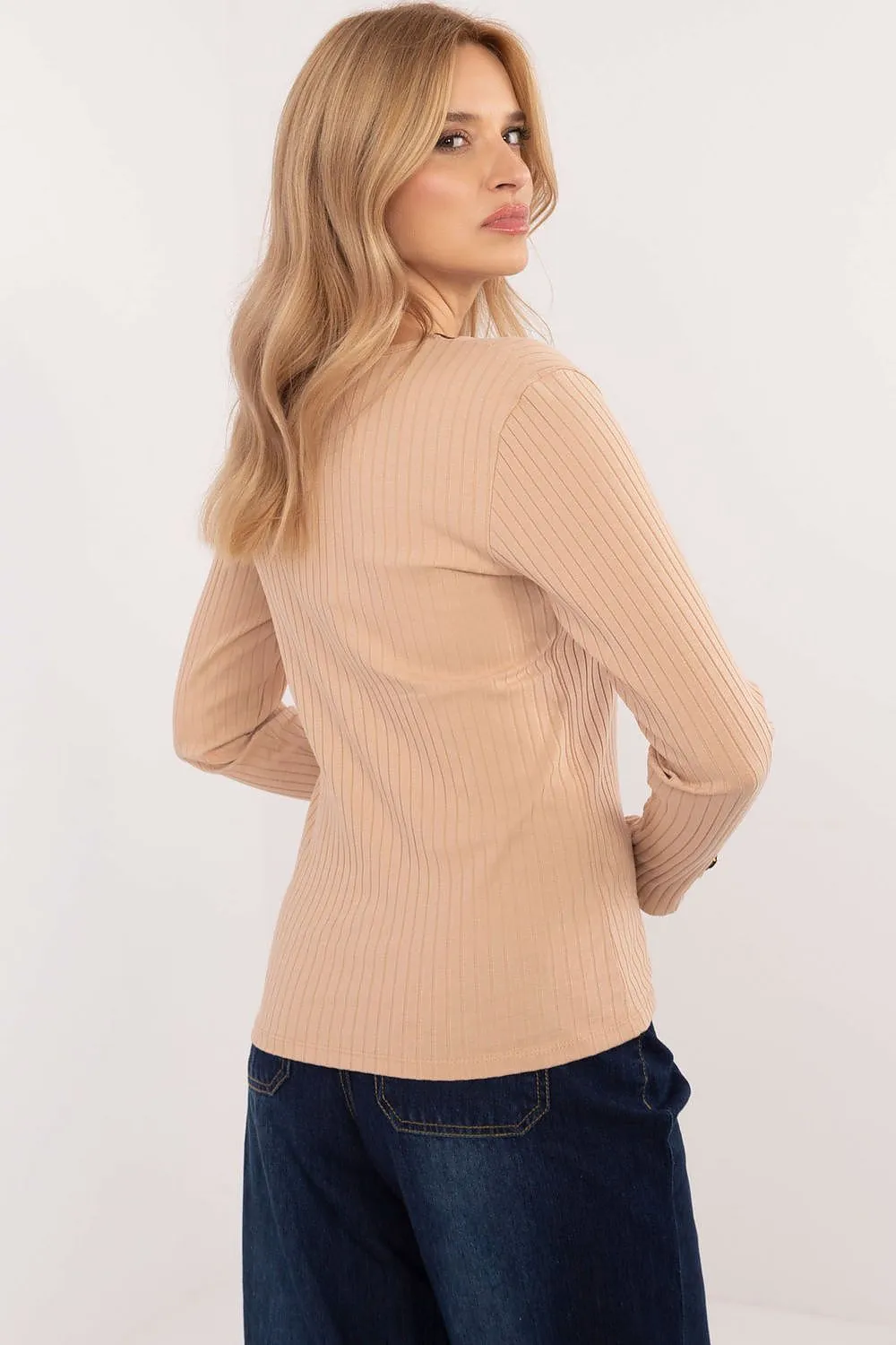 Blouse model 202793 Relevance