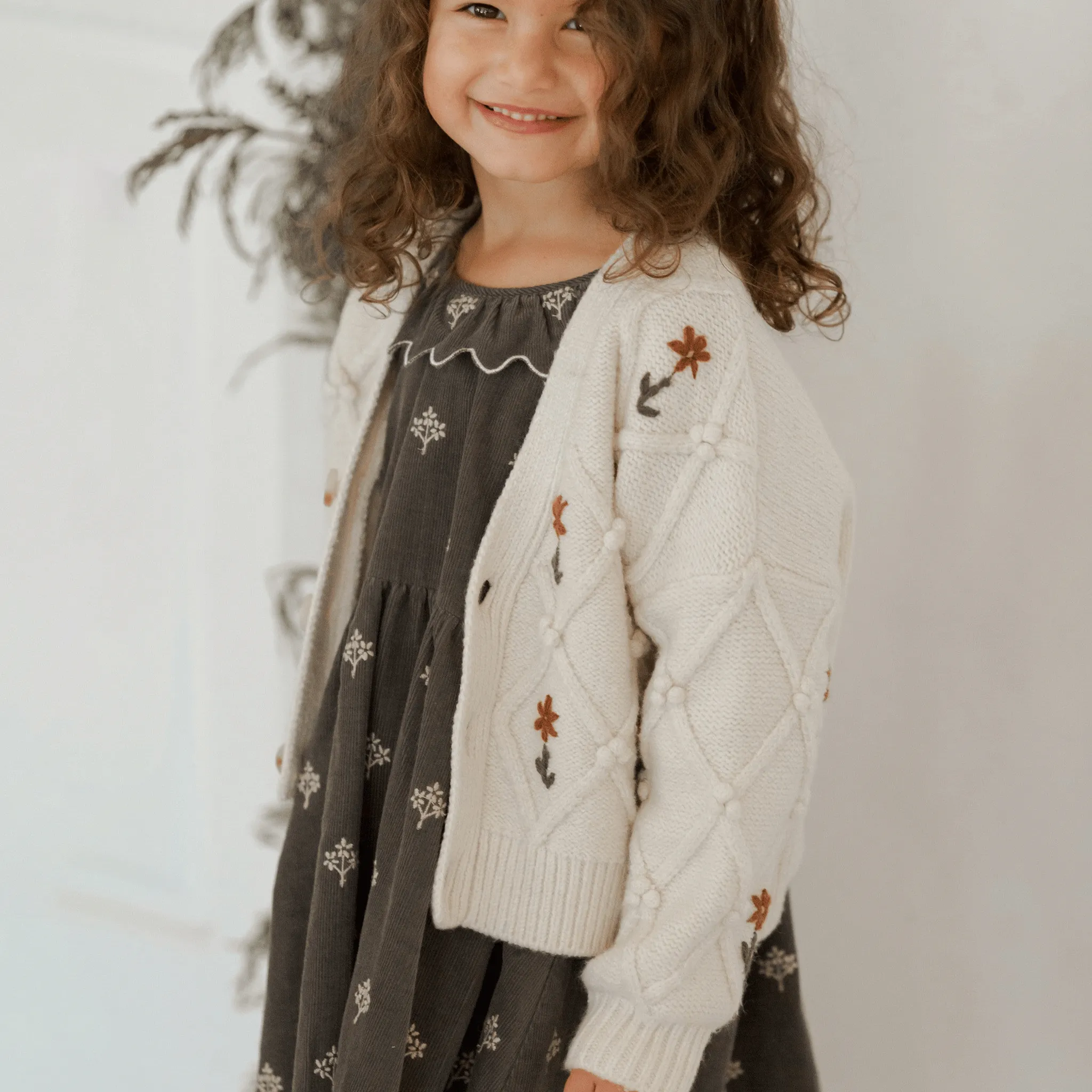 Boxy Cardigan - Winter Floral Embroidery