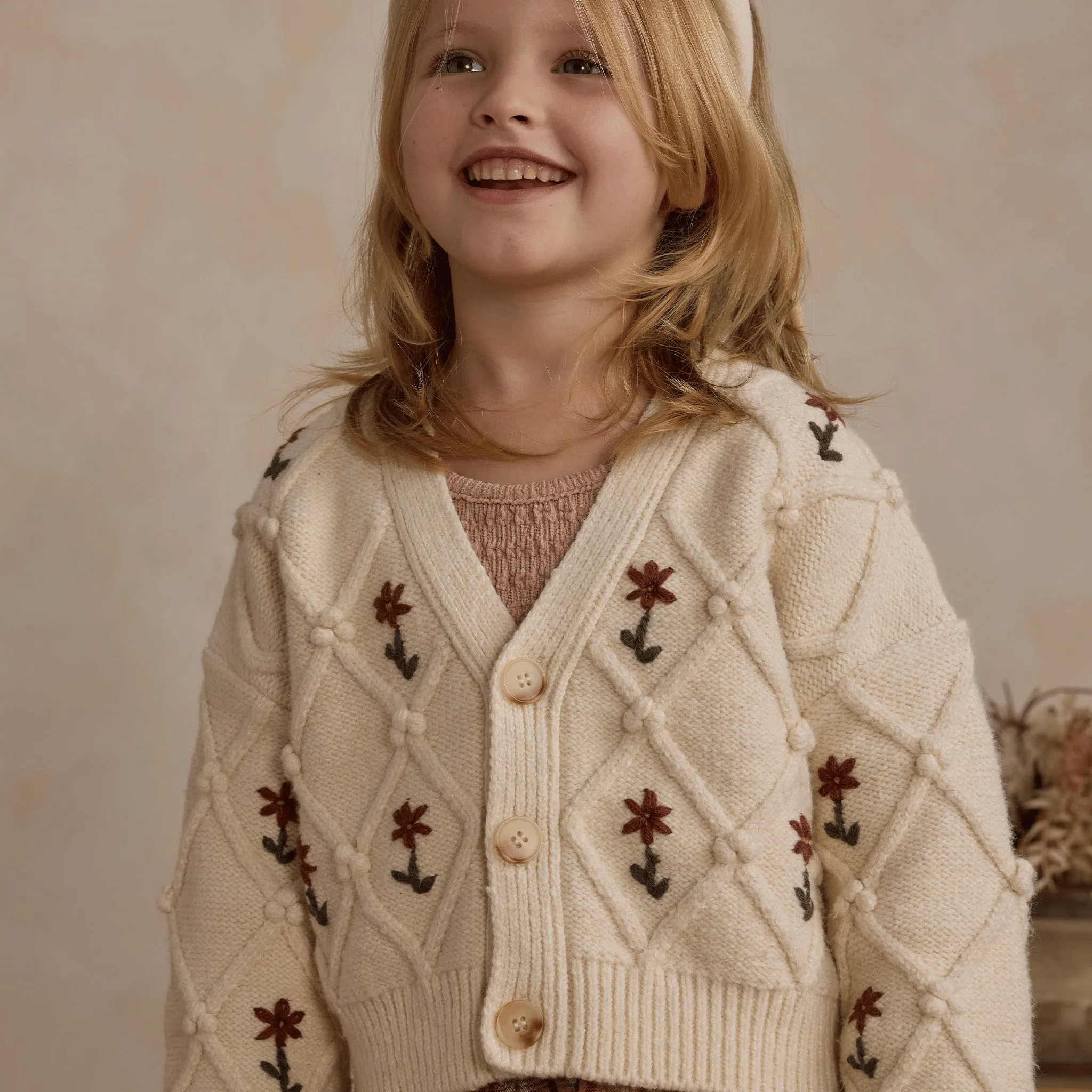Boxy Cardigan - Winter Floral Embroidery