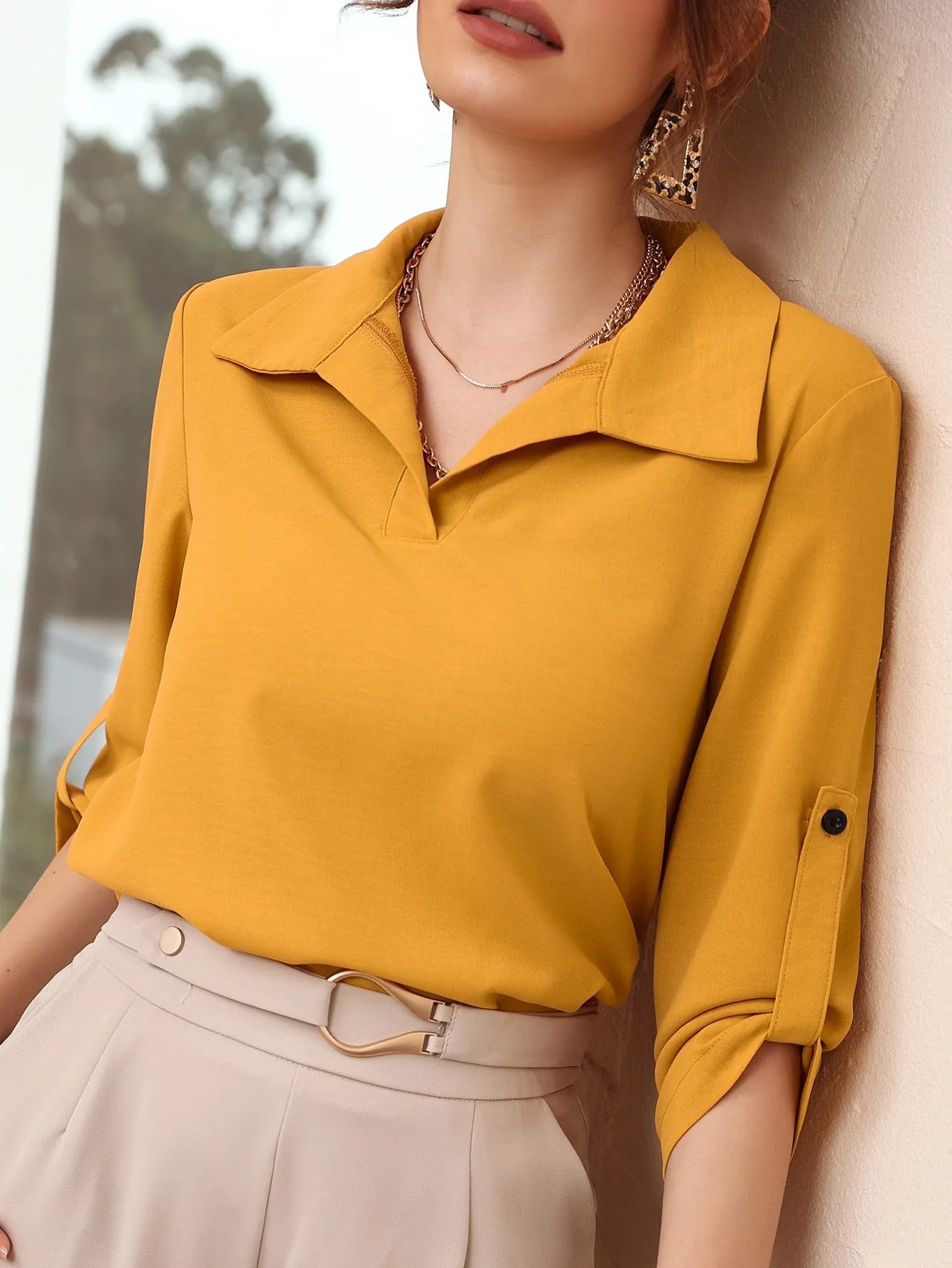 Roll-up Sleeve Solid Blouse