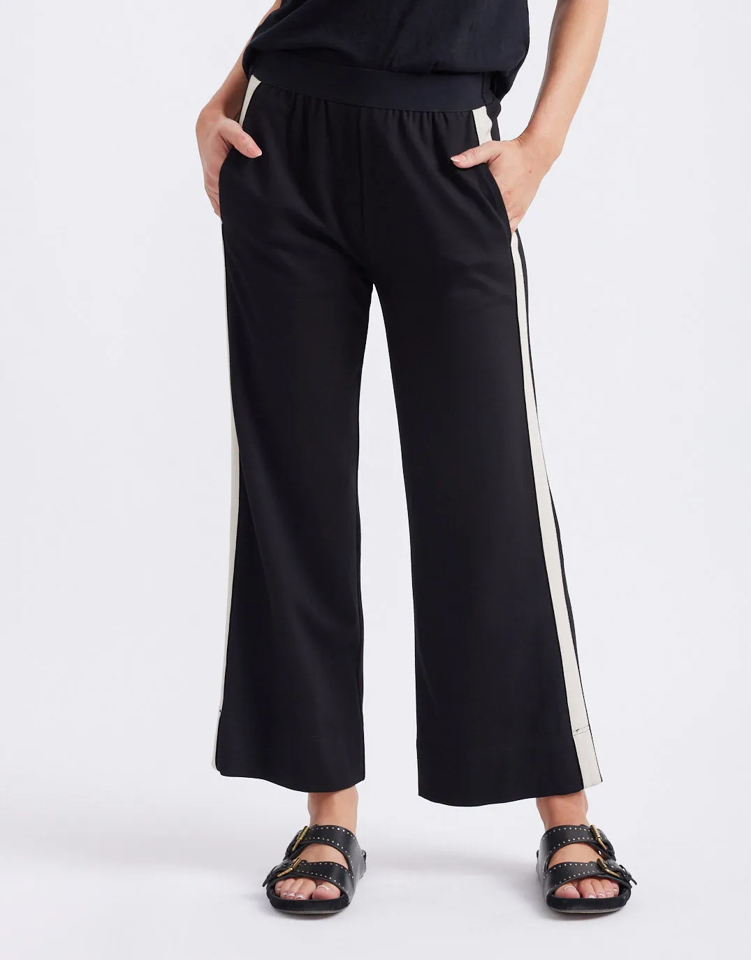 Timeless 7/8 Ponte Pant - Black/Beige Stripe